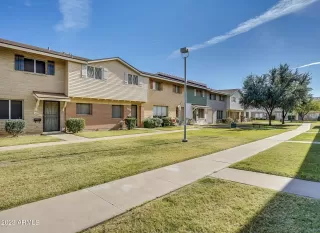 Photo #2: 6572393 Listing 