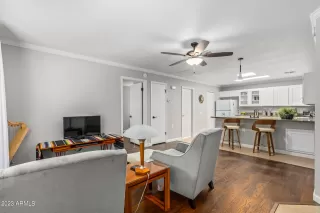 Photo #4: 6572425 Listing 