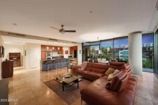 Photo #2: 6572434 Listing 