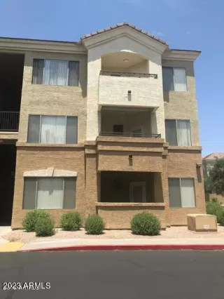 Photo #2: 6572611 Listing