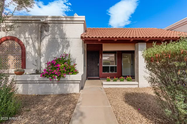 MLS: 6572770 Condo For Sale