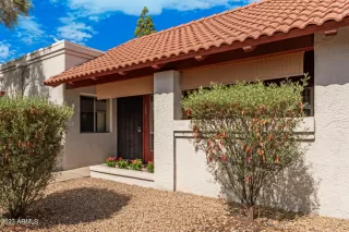 Photo #5: 6572770 Listing 