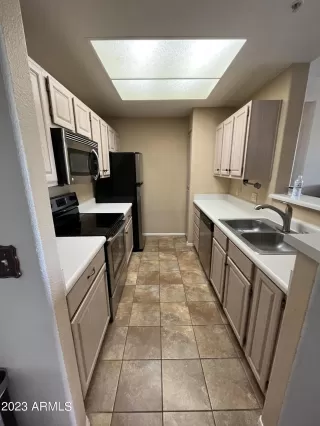 Photo #4: 6572815 Listing