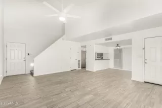 Photo #1: 6572901 Listing