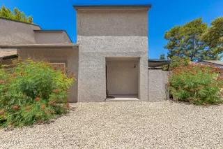 Photo #2: 6572901 Listing