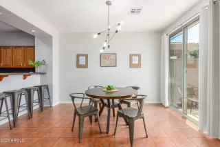 Photo #6: 6573055 Listing 