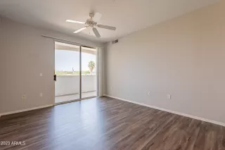 Photo #2: 6573433 Listing 