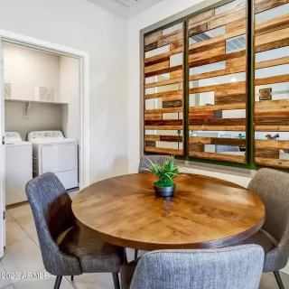 Photo #6: 6573459 Listing