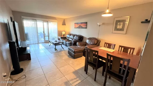 MLS: 6573726 Condo For Sale