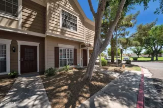 Photo #3: 6574073 Listing