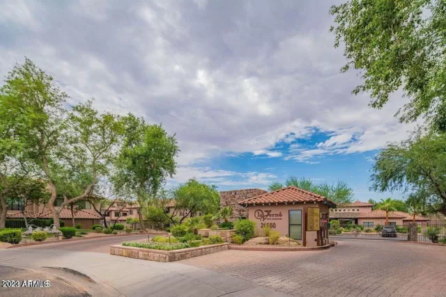 MLS: 6574075 Condo For Sale