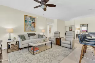 Photo #3: 6574075 Listing