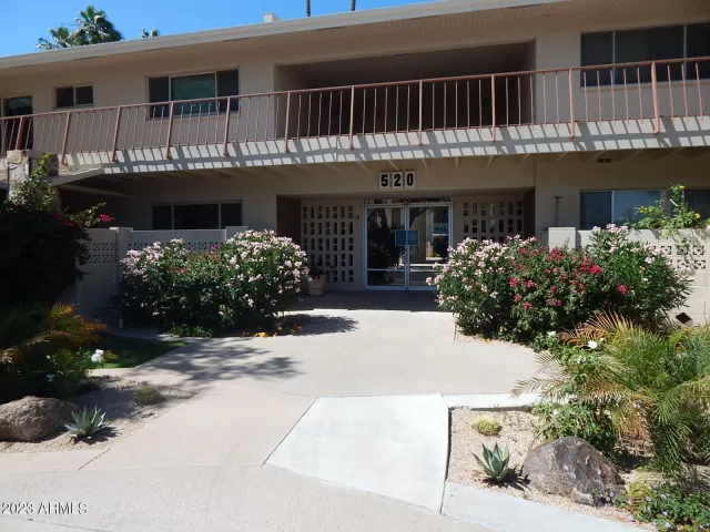 MLS: 6574078 Condo For Sale