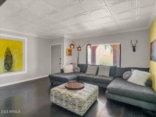 Photo #6: 6574103 Listing 