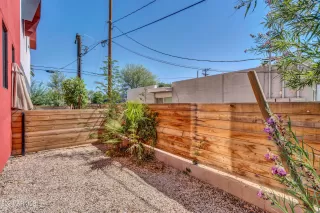 Photo #6: 6574118 Listing