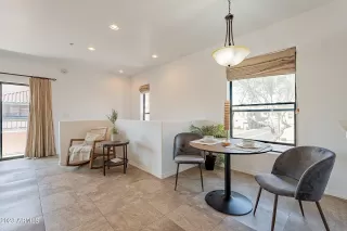 Photo #6: 6574162 Listing