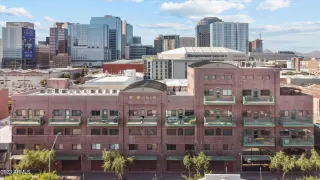 Photo #5: 6574242 Listing