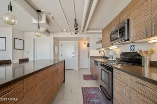 Photo #4: 6574245 Listing 