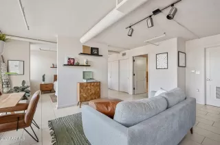 Photo #6: 6574245 Listing 