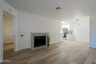 Photo #3: 6574268 Listing