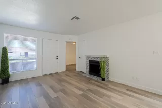 Photo #6: 6574268 Listing