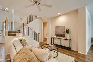 Photo #5: 6574338 Listing