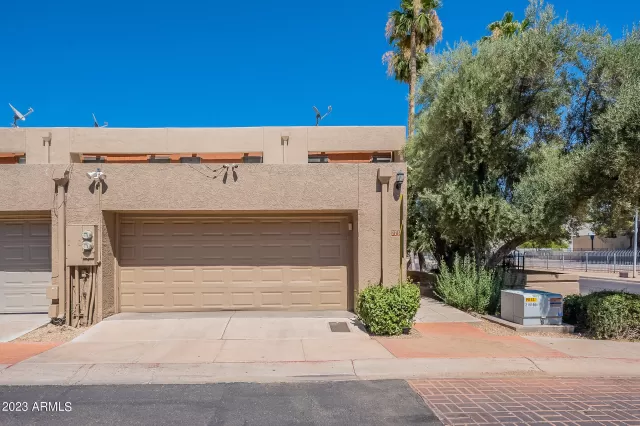 MLS: 6574578 Condo For Sale