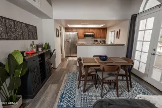 Photo #4: 6574871 Listing