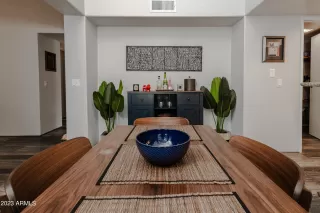 Photo #5: 6574871 Listing