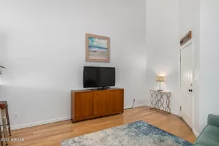 Photo #4: 6574941 Listing 