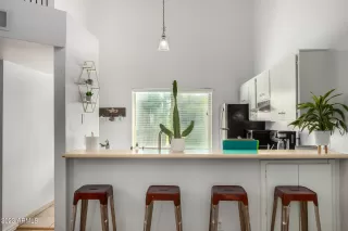 Photo #5: 6574941 Listing 