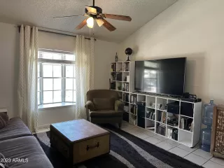 Photo #2: 6574998 Listing