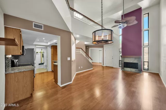 MLS: 6574999 Condo For Sale