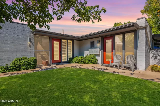 MLS: 6575117 Condo For Sale