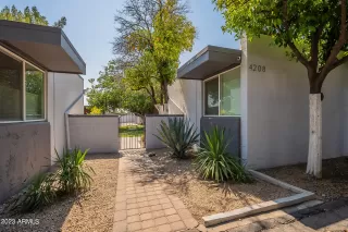 Photo #2: 6575117 Listing