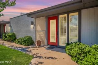 Photo #3: 6575117 Listing