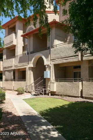 Photo #1: 6575125 Listing