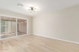 Photo #6: 6575329 Listing 