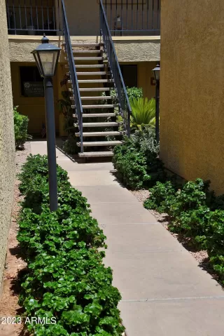 Photo #3: 6575411 Listing