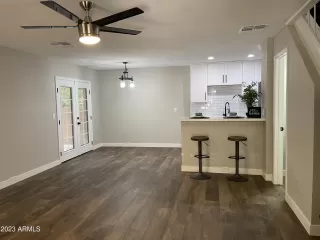 Photo #2: 6575417 Listing