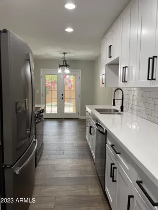 Photo #4: 6575417 Listing