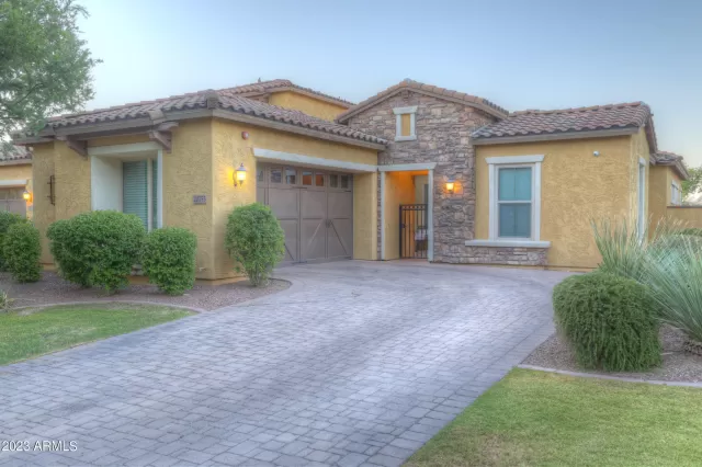 MLS: 6575516 Condo For Sale