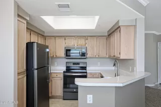 Photo #3: 6575562 Listing