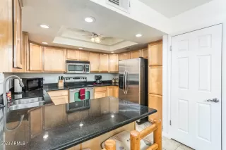 Photo #5: 6575608 Listing 