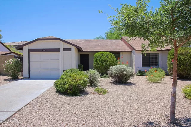 MLS: 6576010 Condo For Sale