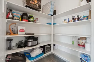 Photo #4: 6576213 Listing