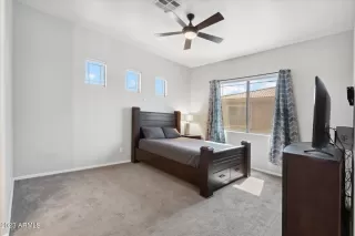 Photo #5: 6576213 Listing