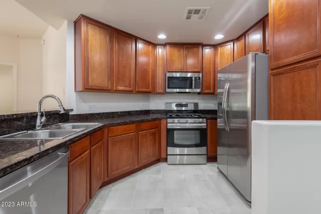 MLS: 6576289 Condo For Sale