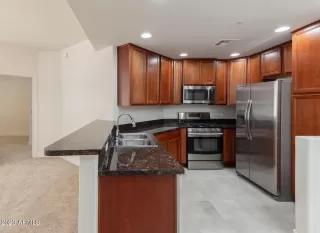 Photo #1: 6576289 Listing 