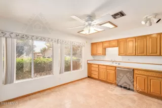 Photo #4: 6576400 Listing 